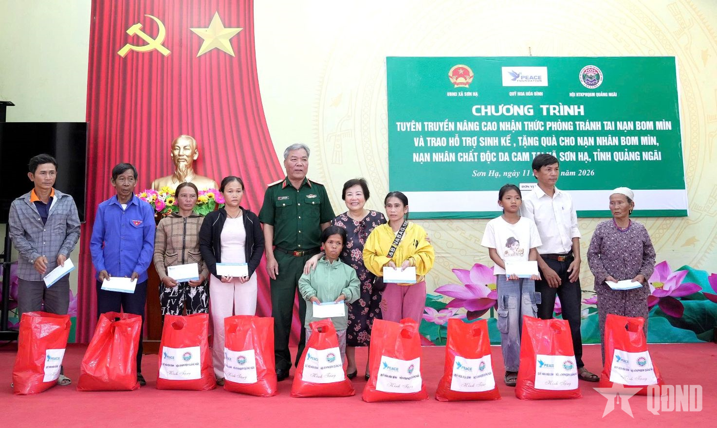 Hỗ trợ sinh kế, nâng cao nhận thức phòng tránh tai nạn bom mìn tại Quảng Ngãi